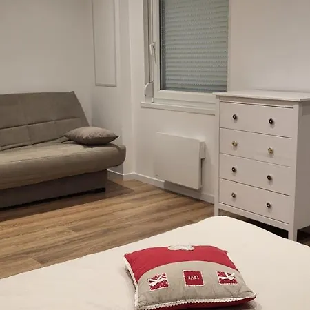 Magnifique Le Marronnier 아파트 종루프 롱지메르